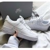 NIKE AIR FORCE ONE IN PELLE BIANCA